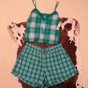 Colsie Green Plaid Pajama Set